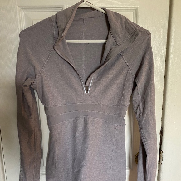 Lulu lemon long sleeve quarter zip in lilac - Picture 1 of 1